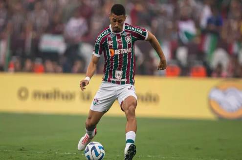 صفقة ليفربول المنتظرة.. أندريه "دينامو فلومينينسي" يهدد حلم الأهلي في المونديال